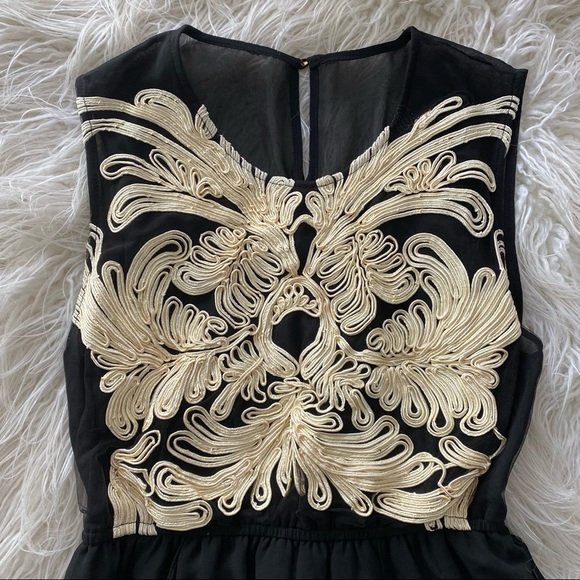 SOLD - Semi-Formal Dress - Picture 2 of 4